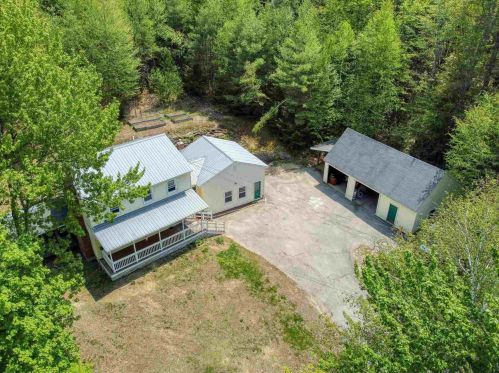 47 Wildwood Rd, Weare, NH 03281-4821