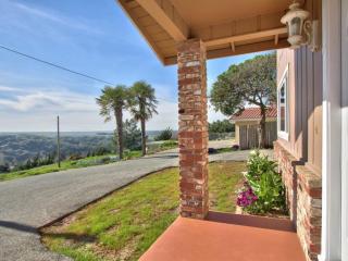 17955 Damian Way, Salinas CA  93907-1604 exterior