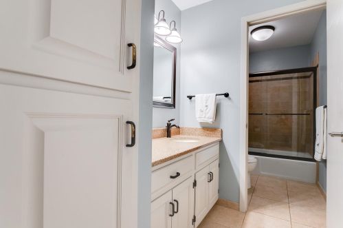 15 Emerson Ave, Saint Paul MN  55118-2126 exterior