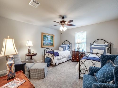 2725 6 Ave, Fort Worth TX  76110-3010 exterior