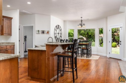 92 Avallon Dr, Saint George, UT 84770-7452