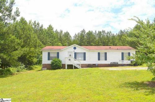 232 Stones Throw Dr, Landrum, SC 29356