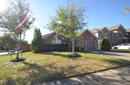 16803 Adelaide Dr, Richmond TX  77407-2621 exterior