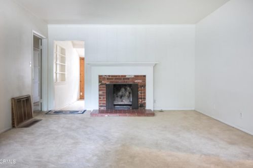 3213 Park Vis Dr, Glendale CA 91214-3355 exterior