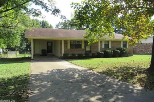 1805 Leewood Cv, Beebe, AR 72012-3405