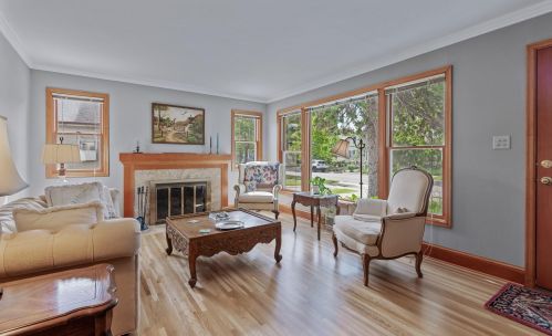 1027 Idaho Ave, Saint Paul MN  55117-3352 exterior