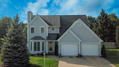 4027 Danbury Dr, Champaign, IL 61822-7719