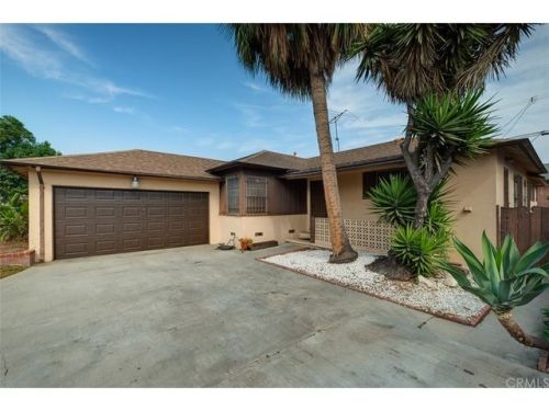 11714 Ardath Ave, Hawthorne, CA 90250-1816