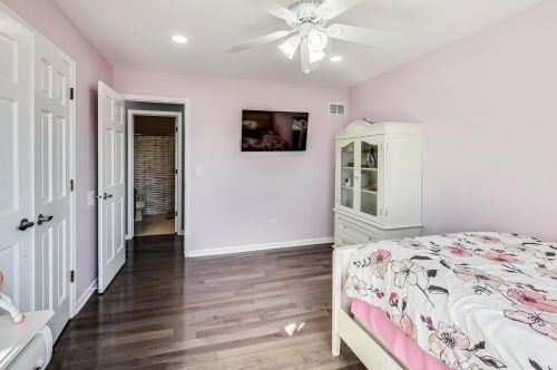 1169 Dovercliff Way, Bull Valley IL  60014-1803 exterior