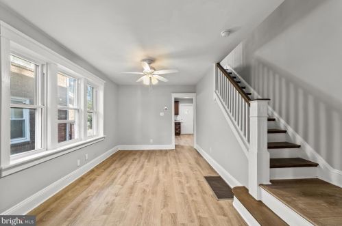 52 Hollywood Ave, Trenton NJ 08609-1312 exterior