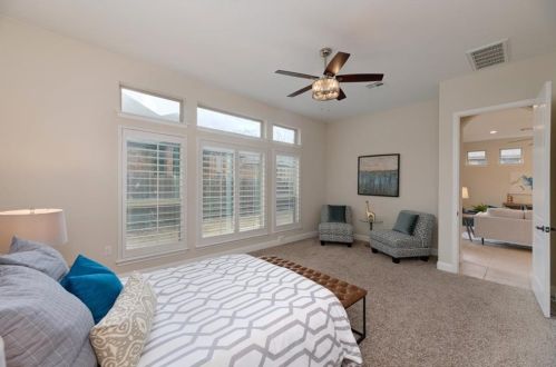 12520 Black Hl Dr, Austin TX  78748-1056 exterior