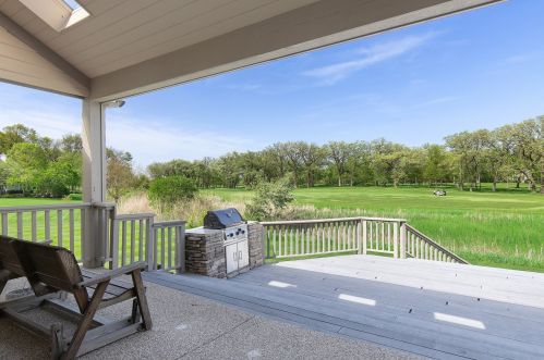7015 Lauren Ct, Gurnee, IL 60031-4491