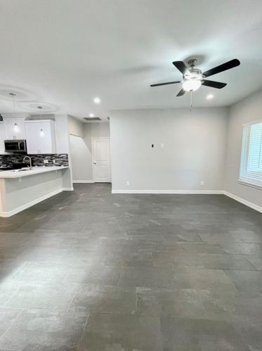 10725 Royal York Dr, Conroe TX  77302-2654 exterior