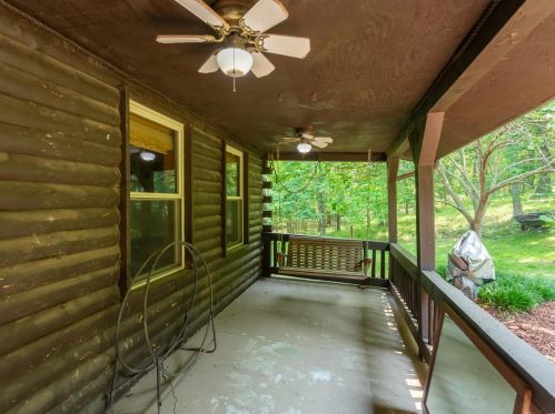 2117 Silo Rd, Festus, MO 63028-5444