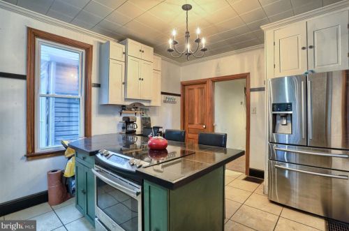 130 B St, Carlisle PA 17013-1907 exterior