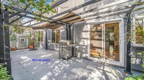 37 Firwood, Irvine CA  92604-4633 exterior