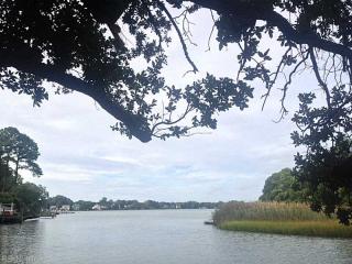 126 Belvedere Rd, Norfolk, VA 23505-4804