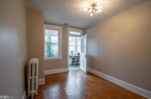 131 Ross St, Lancaster PA  17602-1926 exterior