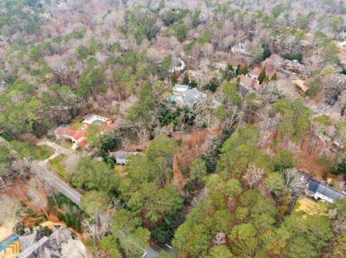 999 Crest Valley Dr, Atlanta GA  30327-4528 exterior