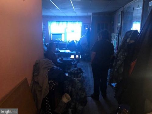 937 Jackson St, Philadelphia PA  19148-3119 exterior