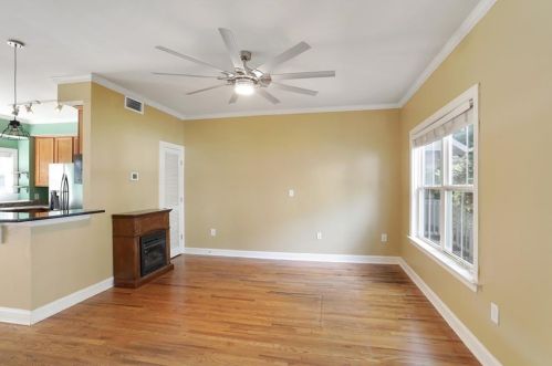 240 Carlyle Park Dr, Atlanta, GA 30307-2883