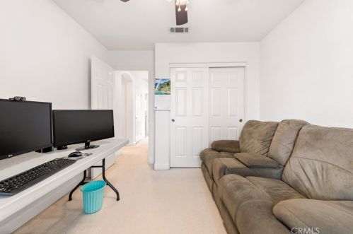 4256 Pondhill Ct, Riverside CA  92505-3464 exterior