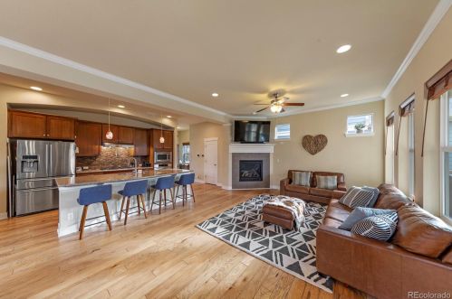 2907 Ironton St, Denver CO  80238-3215 exterior