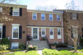 10549 Assembly Dr, Fairfax, VA 22030-2701