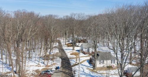107 Morris Tpke, Dover, NJ 07869-2932