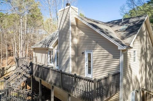 317 Allatoona Shores Dr, Holly Springs GA  30114-8598 exterior