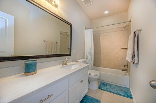 676 Catalina Ln, Austin TX  78737-4715 exterior