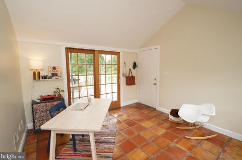 33 Wilder Ave, Princeton NJ  08540-0064 exterior