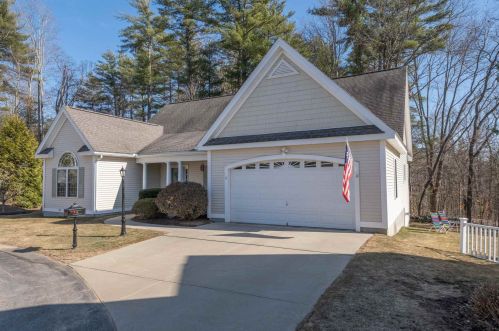 6 Holly Cir, Concord, NH 03304-3732