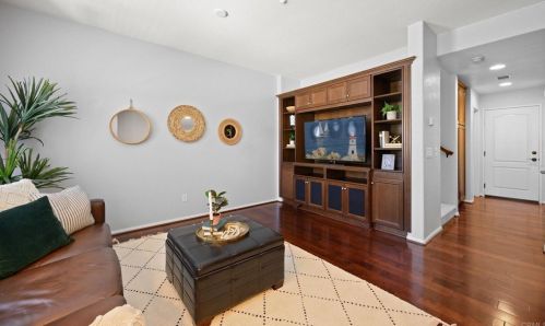10540 Calle Cressa, San Diego, CA 92127-8830