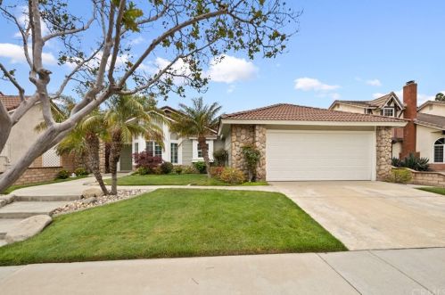 11335 Mount Abbott Ct, Rancho Cucamonga, CA 91737-6525