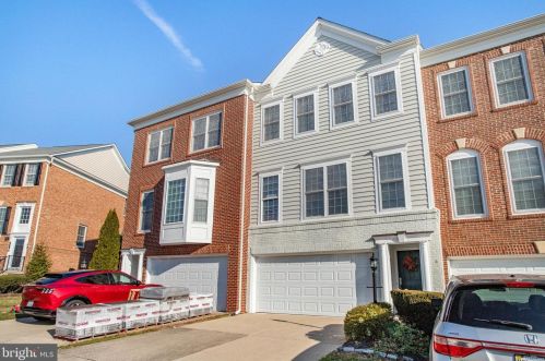 14565 Crossfield Way, Woodbridge, VA 22191-4039