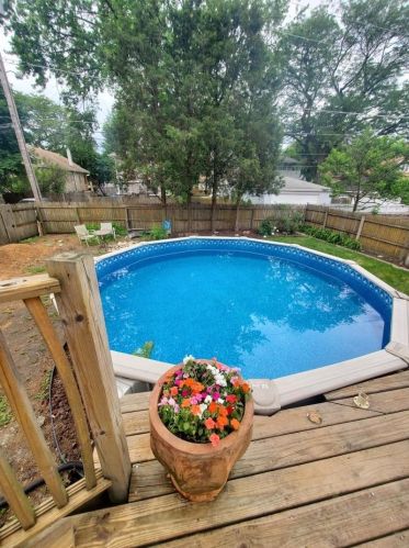 3232 East Ave, Forest View, IL 60402-3536