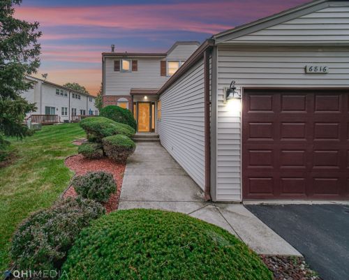 6816 Crown Ln, Tinley Park, IL 60477-1736