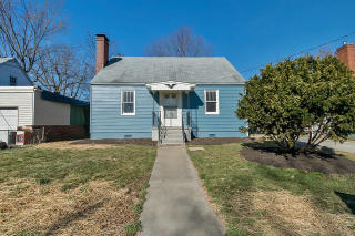 217 Pine St, Winchester, VA 22601-5821