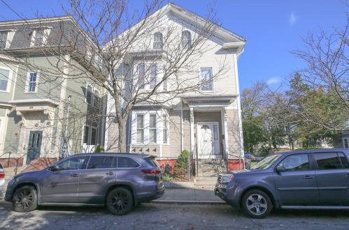 219 Bellevue Ave, Providence, RI 02907-2771