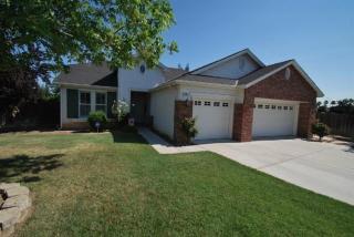 1761 Houston Ave, Clovis, CA 93611-6682
