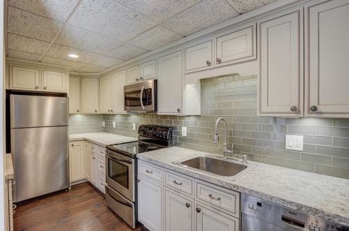 2570 Lake Capri Rd, Conyers GA  30012-3342 exterior