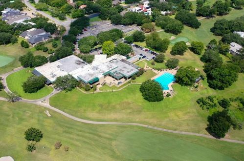 2207 Baltusrol Dr, Austin TX  78747-1202 exterior