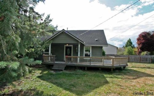 2460 Marion St, Albany OR  97322-3979 exterior