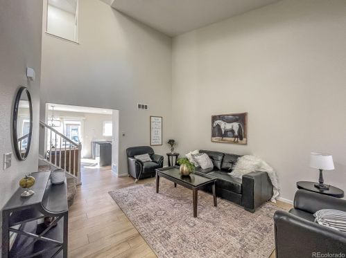 19904 58th Pl, Denver, CO 80019-2035