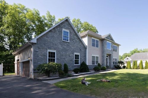 194 Farmington Ave, Kensington, CT 06037-1266