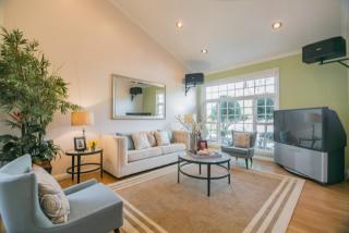 1175 Belbrook Way, Milpitas, CA 95035-3146