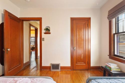 571 Hall Ave, Saint Paul MN  55107-2840 exterior