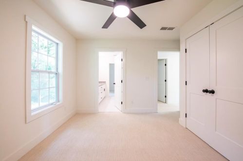 674 Charlotte Pl, Atlanta GA  30318-6375 exterior