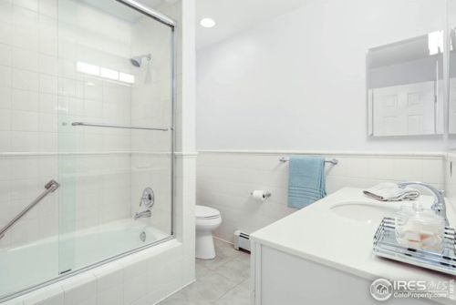 255 Mohawk Dr, Boulder CO  80303-3649 exterior